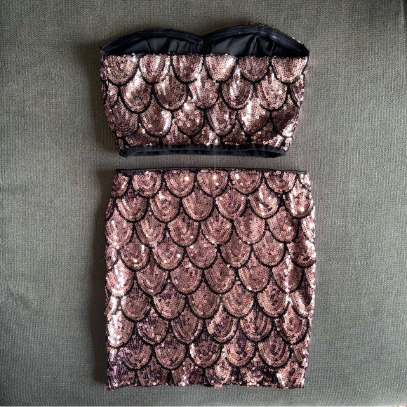 Sequin stretchy bodycon miniskirt & tube top rose gold light pink 2 piece set - Picture 3 of 7